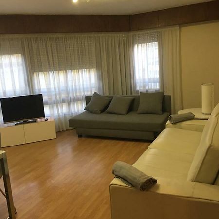 バレンシアApartamento Centrico Parking - Wifiアパートメント エクステリア 写真